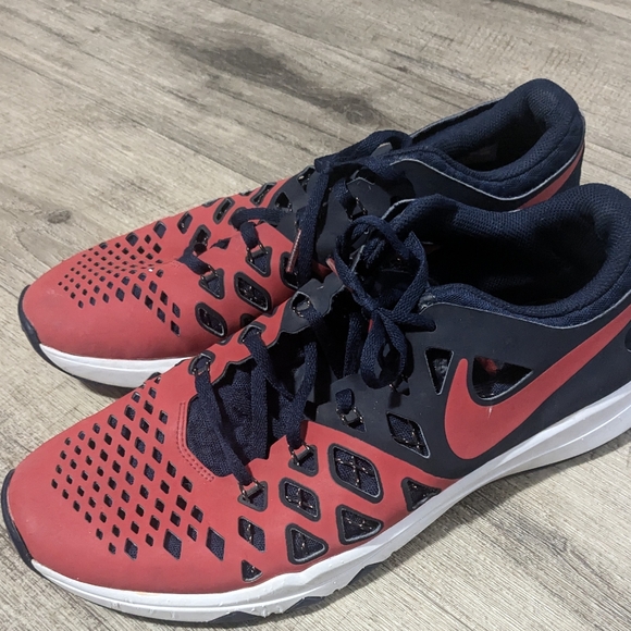 Nike New England Patriots Men's 12  Training Shoes Tom Brady Gronk Randy Moss - Picture 4 of 11